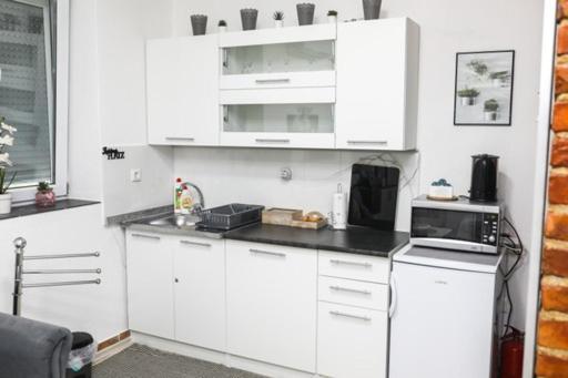 Helly'S Apartman - Self Check-In - Jajce Exterior photo